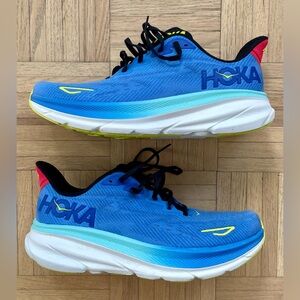 HOKA Men’s Clifton 9 Running Shoes, size 10